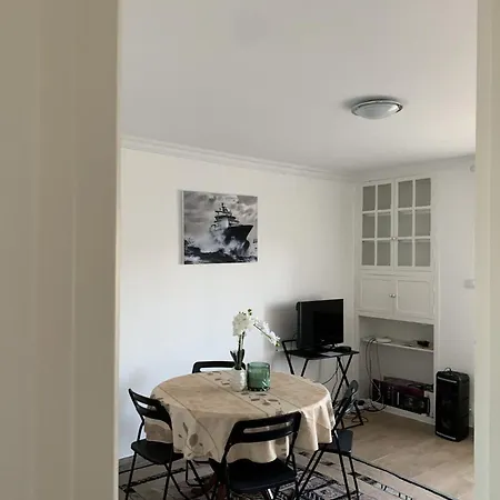 Superbe T3 Spacieux, Lumineux Et Sans Vis-a-vis